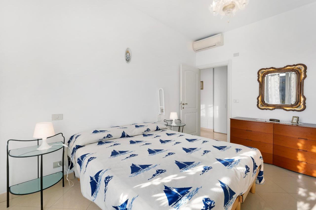 Attico Cielo E Mare Apartment Spotorno Exterior photo